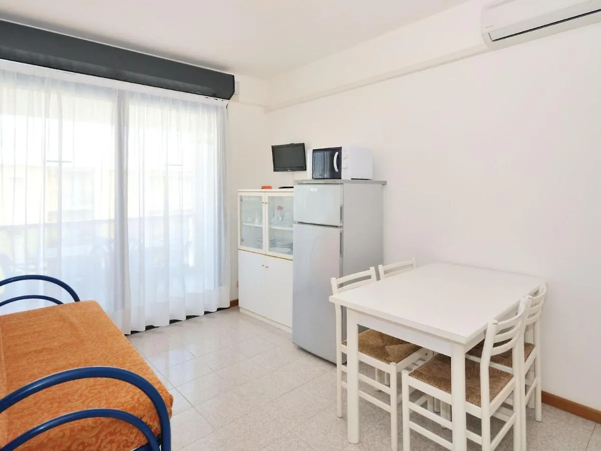 Apartment In Bibione Spiaggia Near The Beach 0*,  イタリア