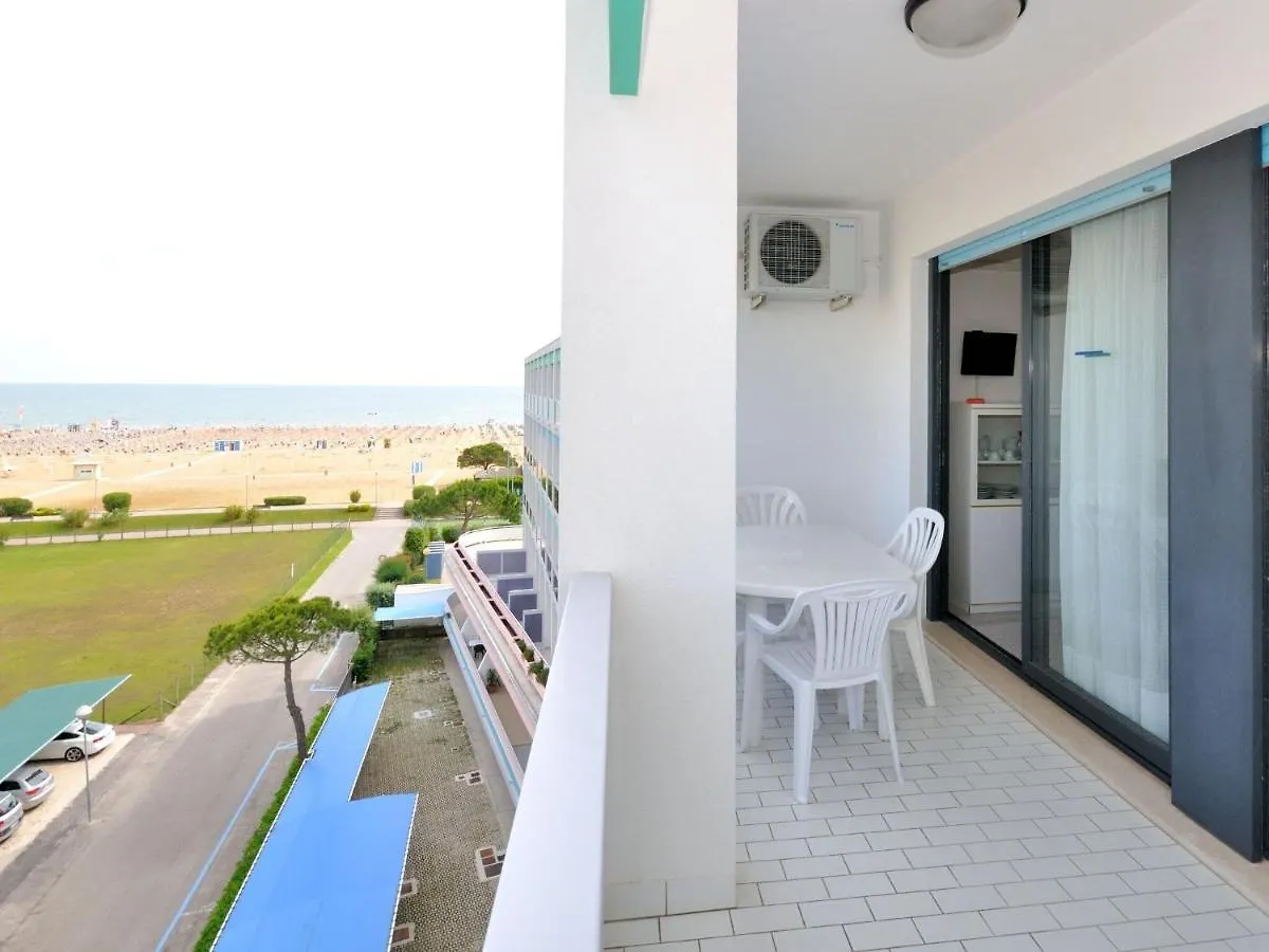 Apartment In Bibione Spiaggia Near The Beach 0*,